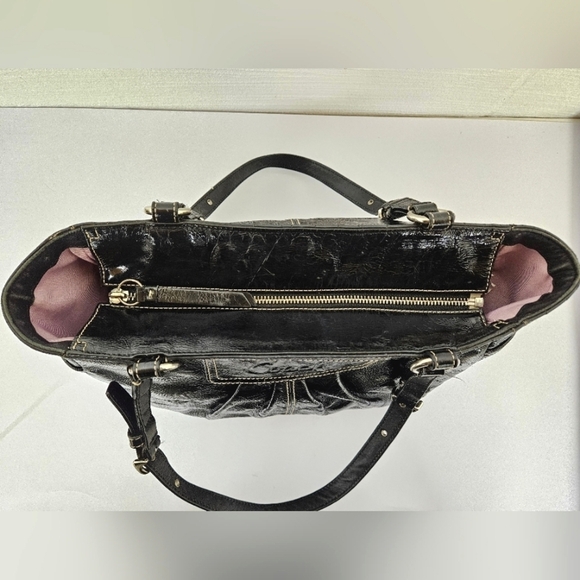 Coach Gallery Zippered Tote Bag in Black Patent Cowhide Leather F13761 - Picture 11 of 13